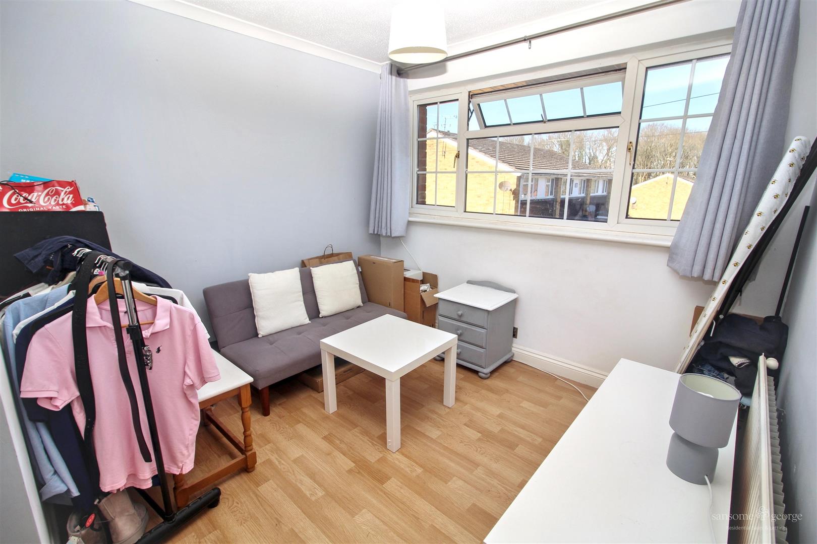 Bromley Walk, Tilehurst, Reading